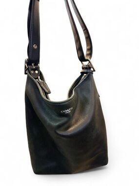 Coach | Bags | Vintage Coach Hamptons Leather Buckle Hobo 7548